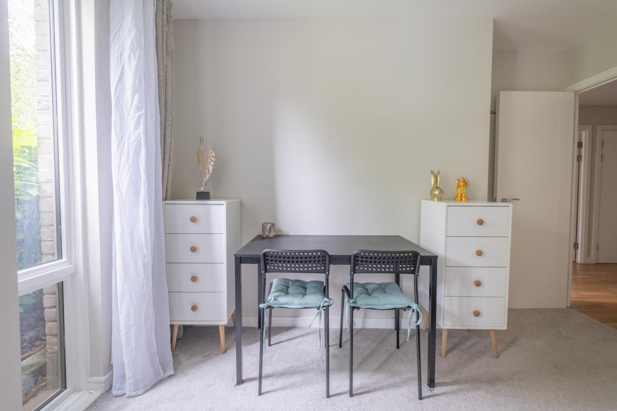 Brand New London Flat With Car Park Apartment ภายนอก รูปภาพ